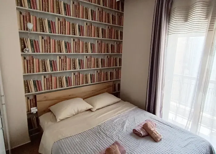 Rotonda Citycenter Two Rooms Apart.New Renovated!