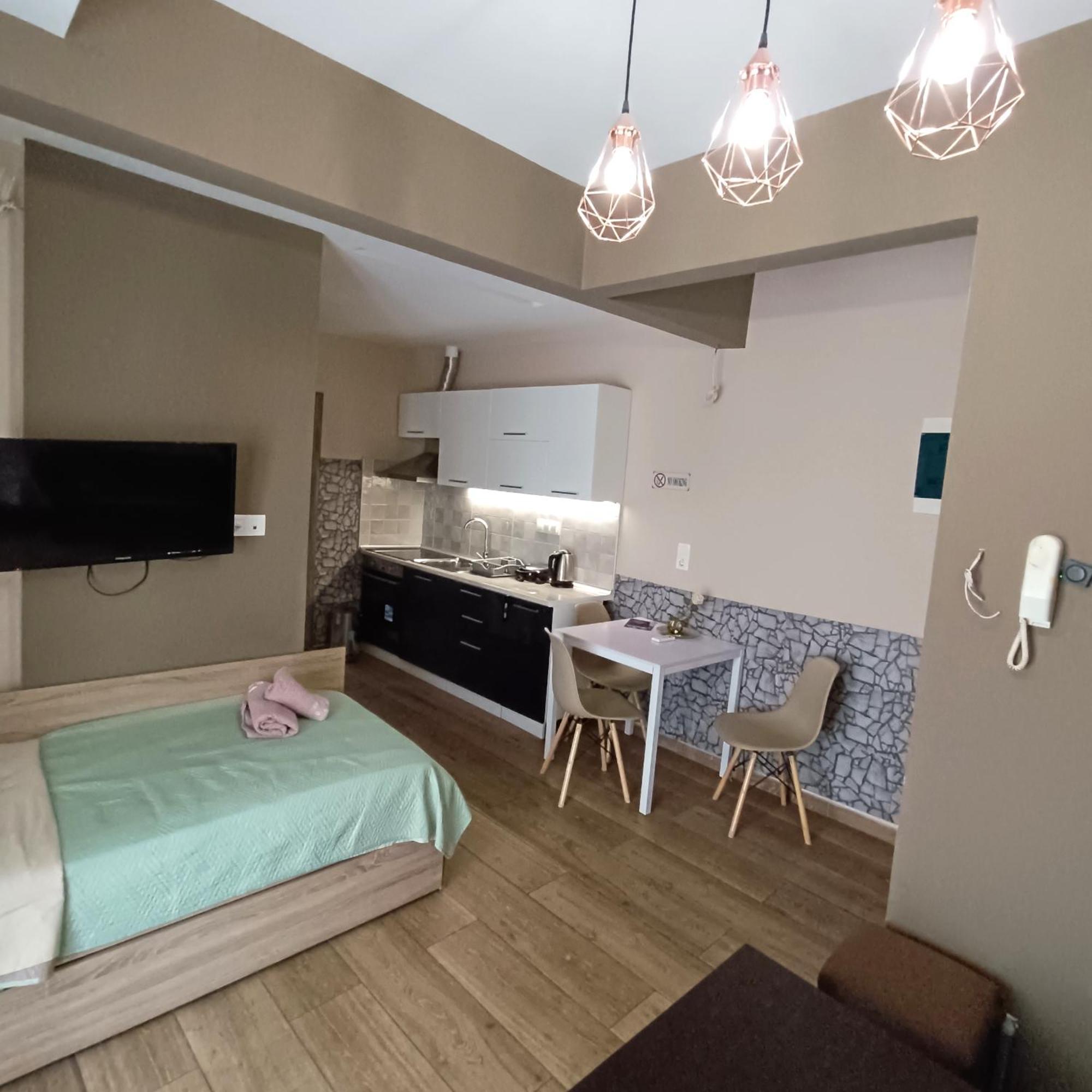 Apartment Rotonda Citycenter Two Apart.new Renovated! *